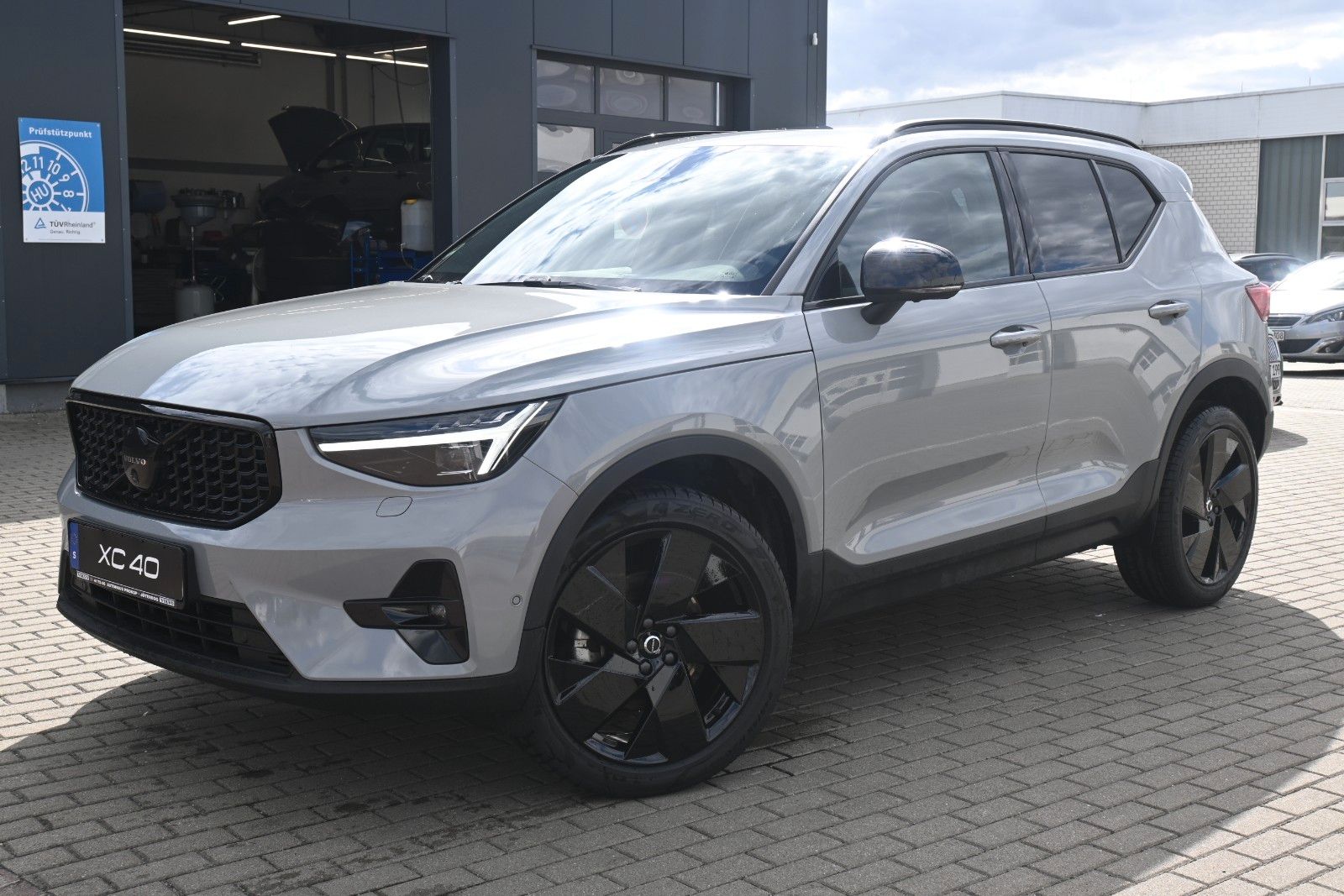 Volvo XC40