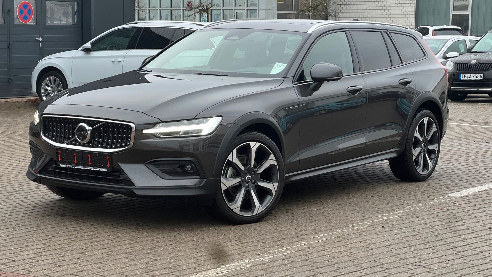 Volvo V60 Cross Country