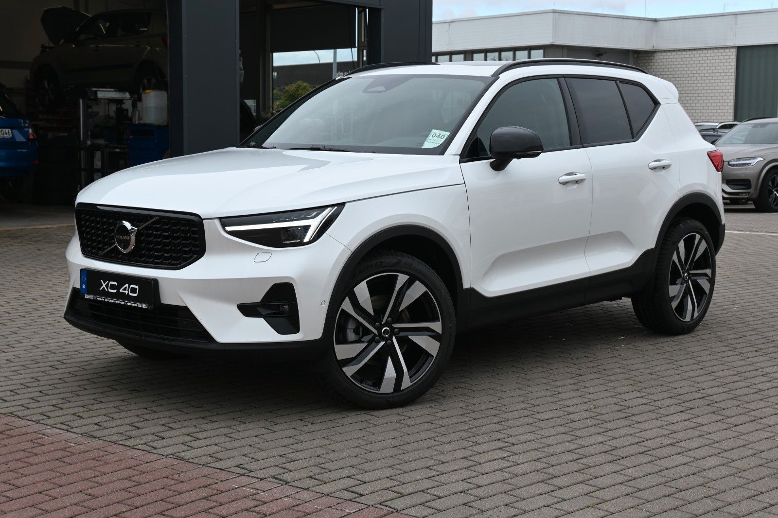 Volvo XC40