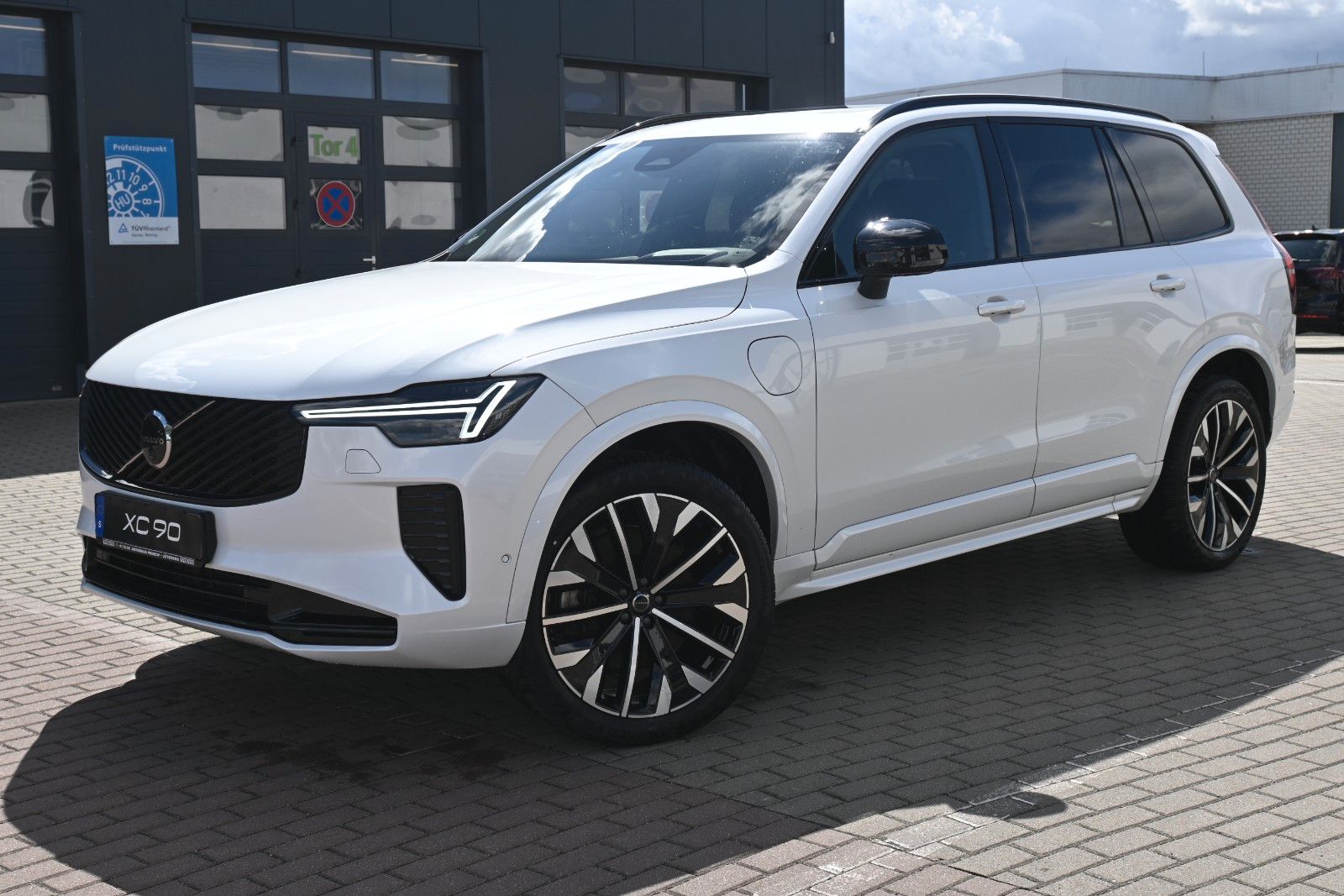 Volvo XC90